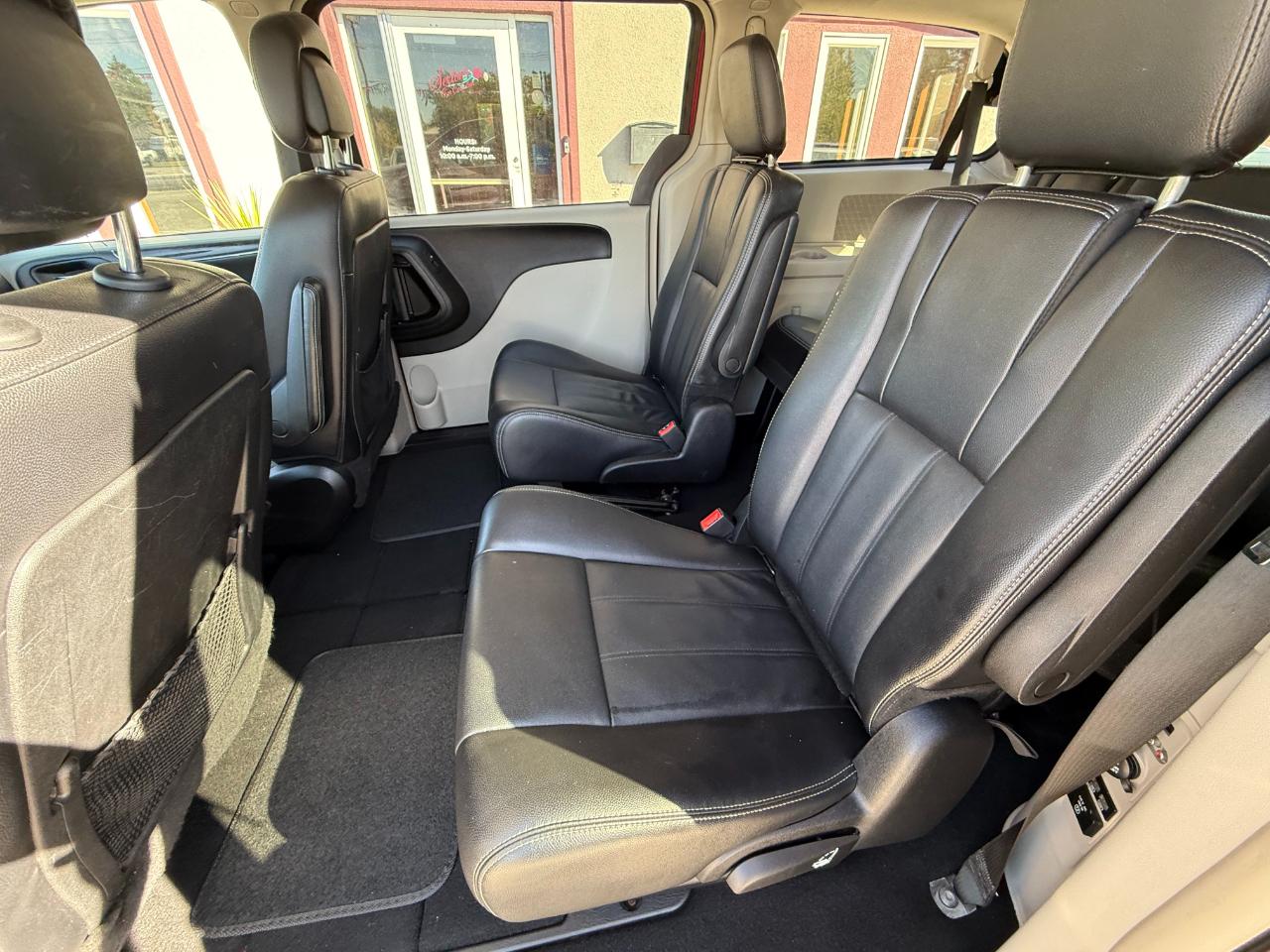 Chrysler Town & Country  2014