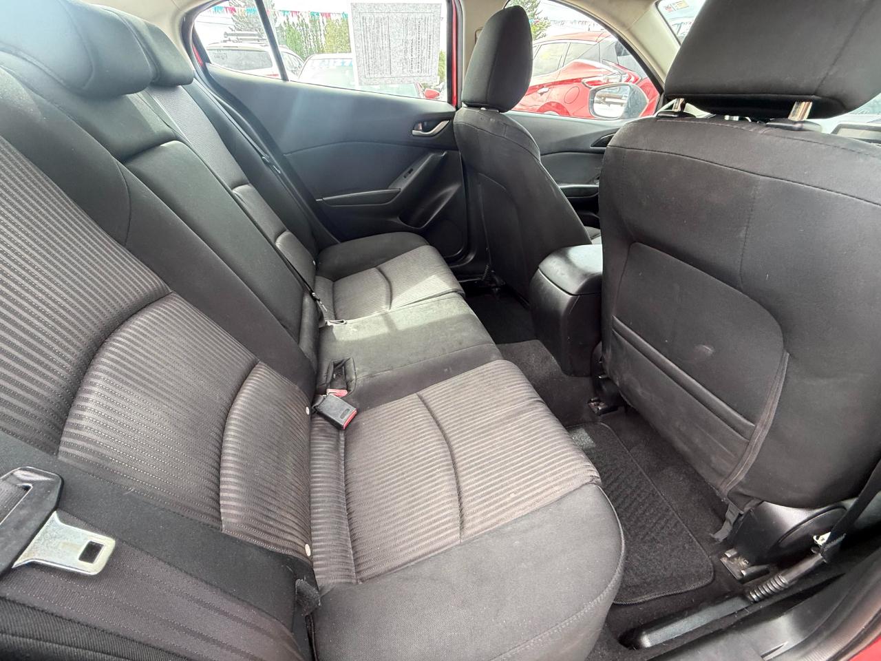 Mazda MAZDA3  2014