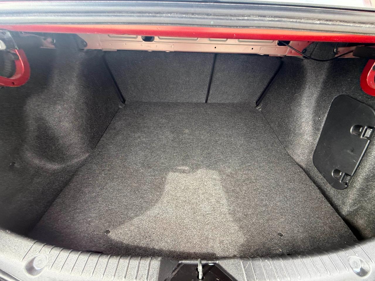 Mazda MAZDA3  2014