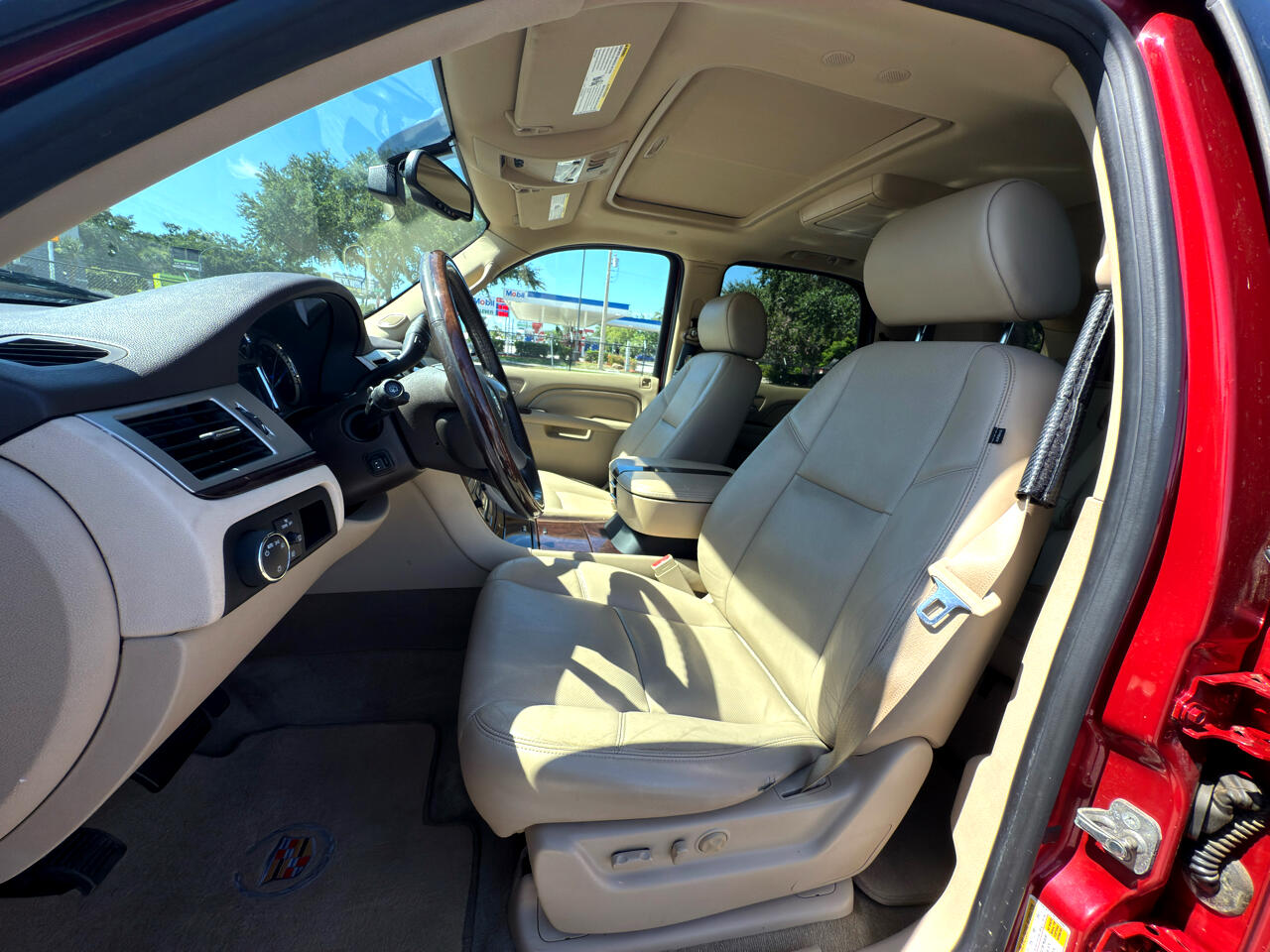 Cadillac Escalade AWD Premium 2012