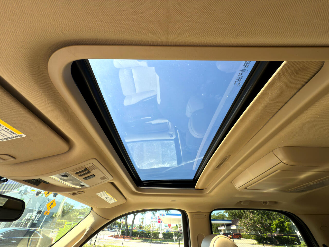 Cadillac Escalade AWD Premium 2012