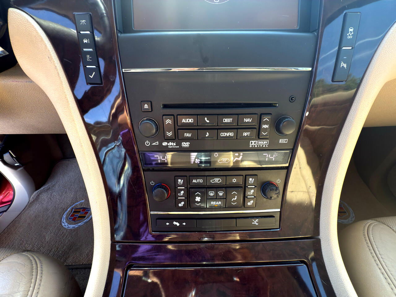 Cadillac Escalade AWD Premium 2012