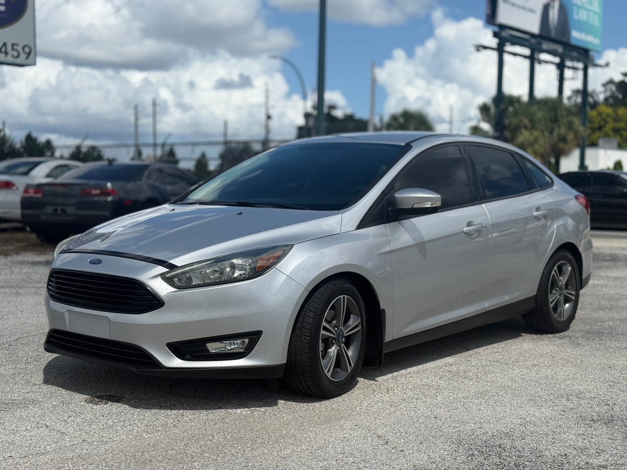 2016 Ford Focus SE Sedan