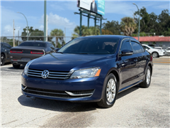2013 Volkswagen Passat 