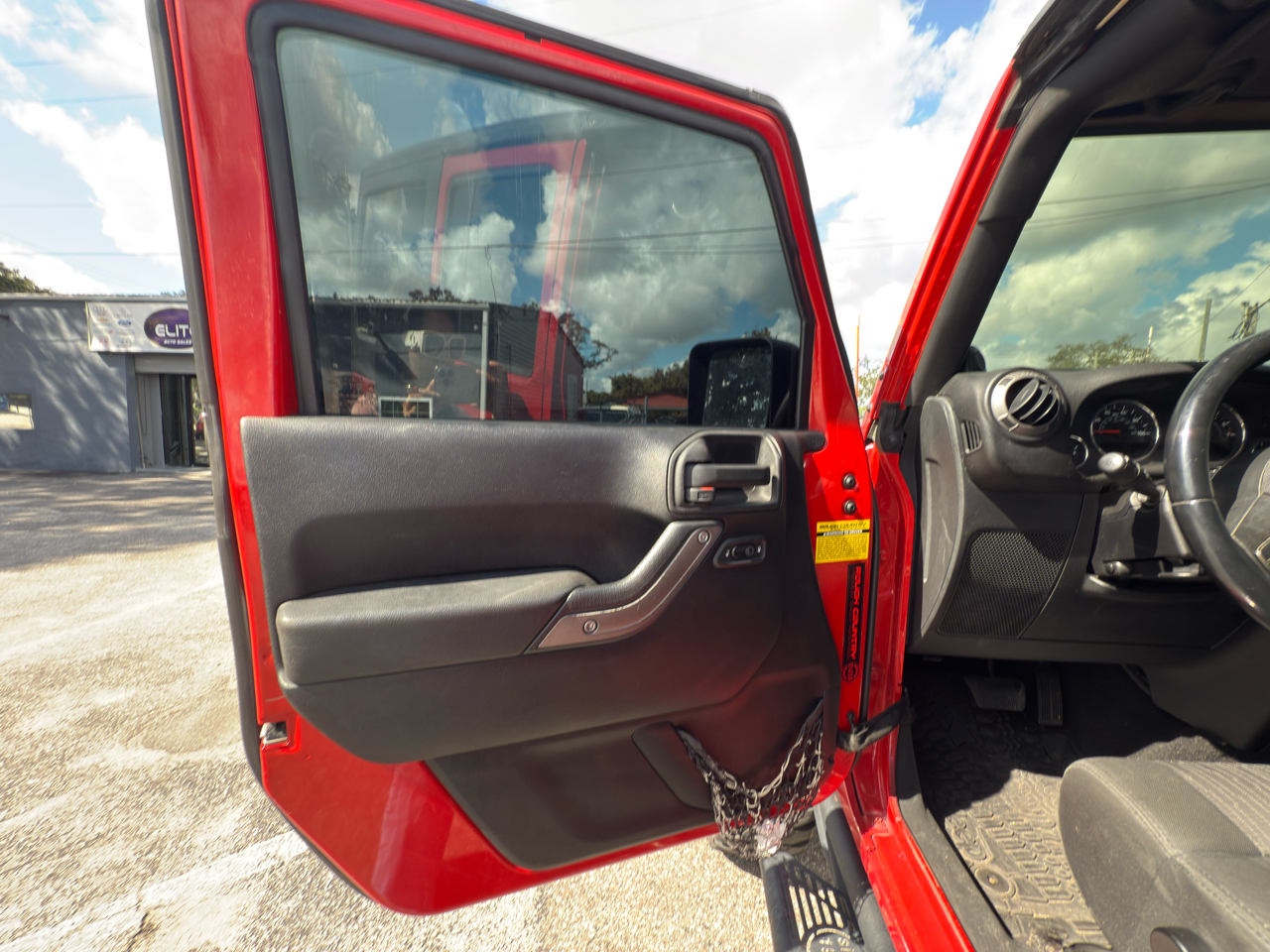 Jeep Wrangler Unlimited Sport 4WD 2012