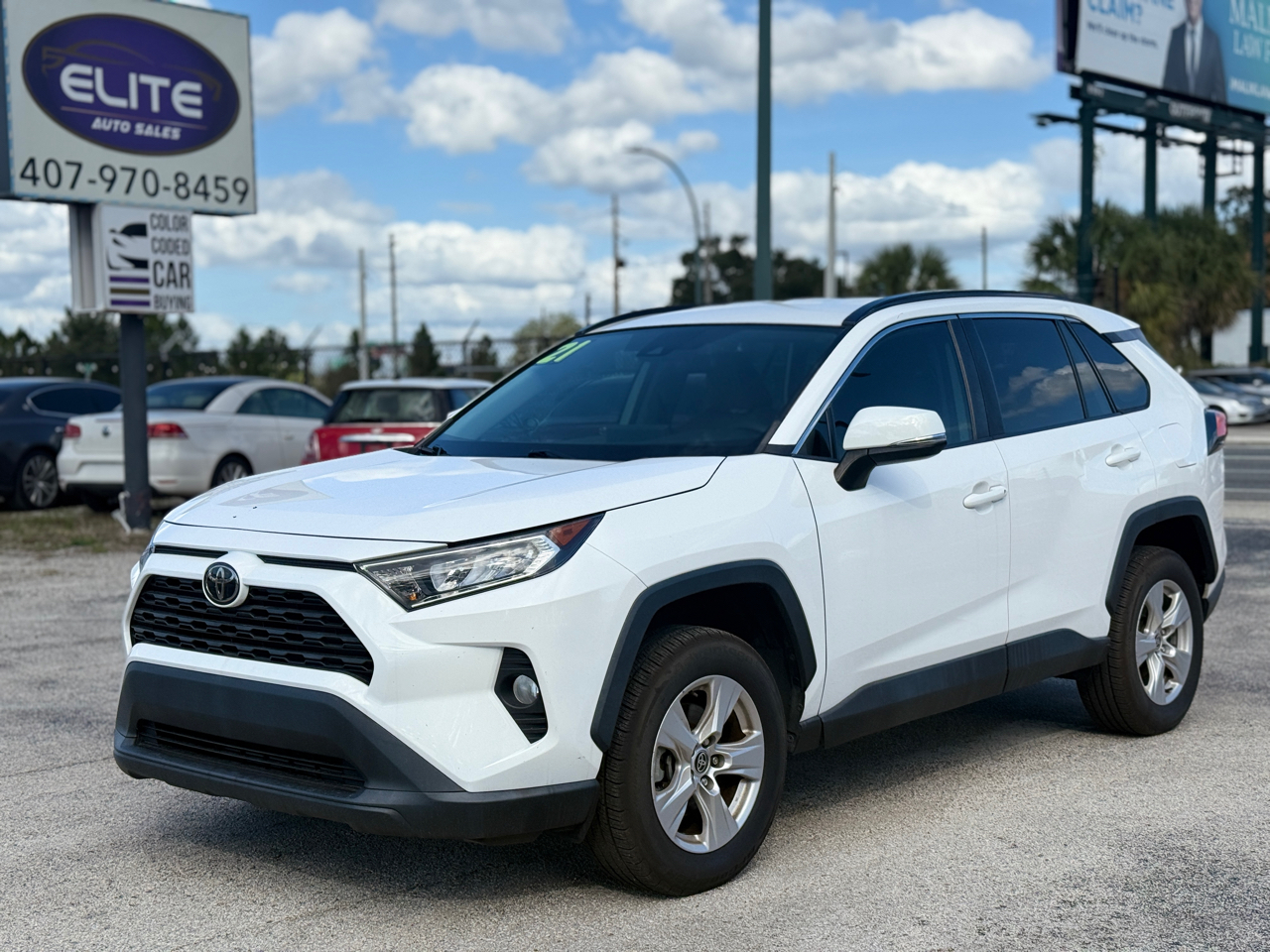 Toyota RAV4 XLE 2021