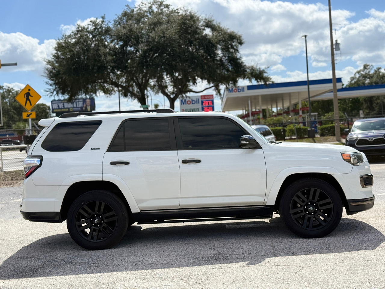 Toyota 4Runner Nightshade 2WD 2020