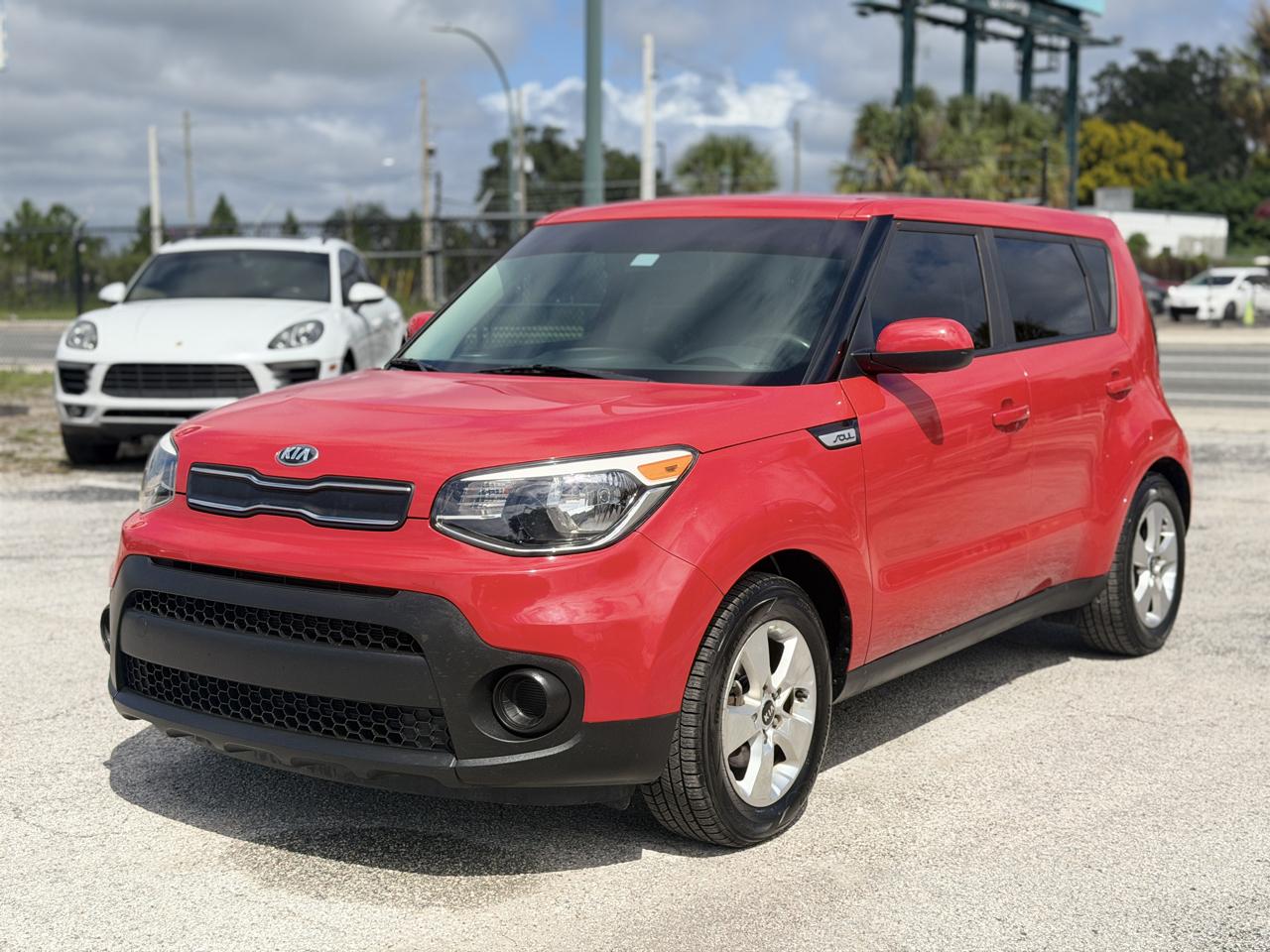 Red 2019 Kia Soul Wagon  Automatic