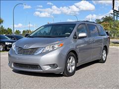2013 Toyota Sienna 