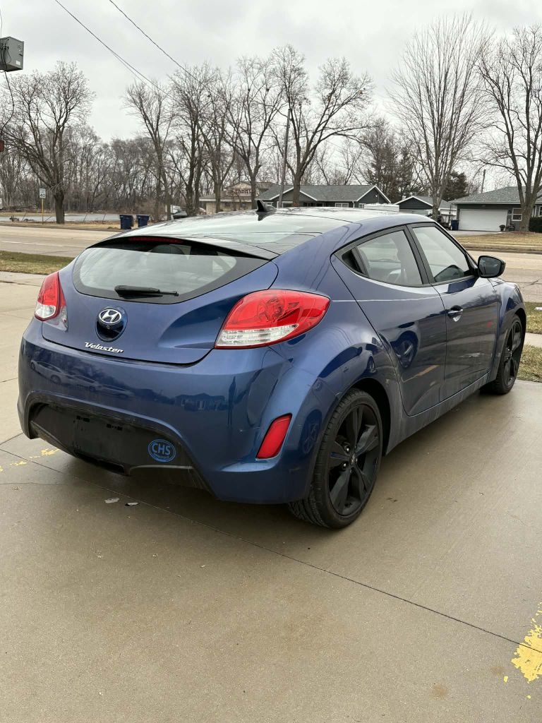 Hyundai Veloster  2016