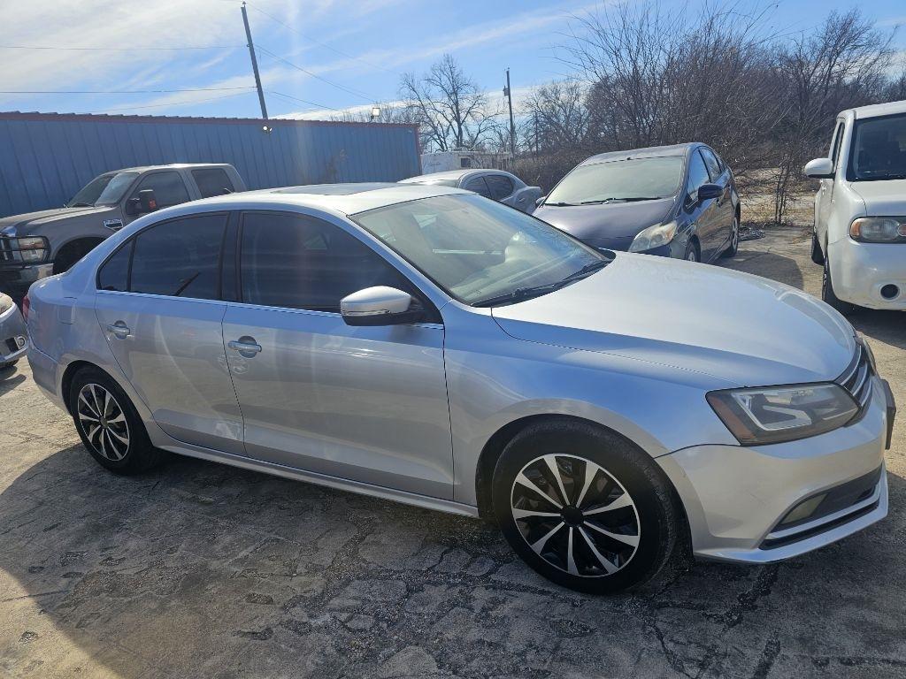 Volkswagen Jetta  2015