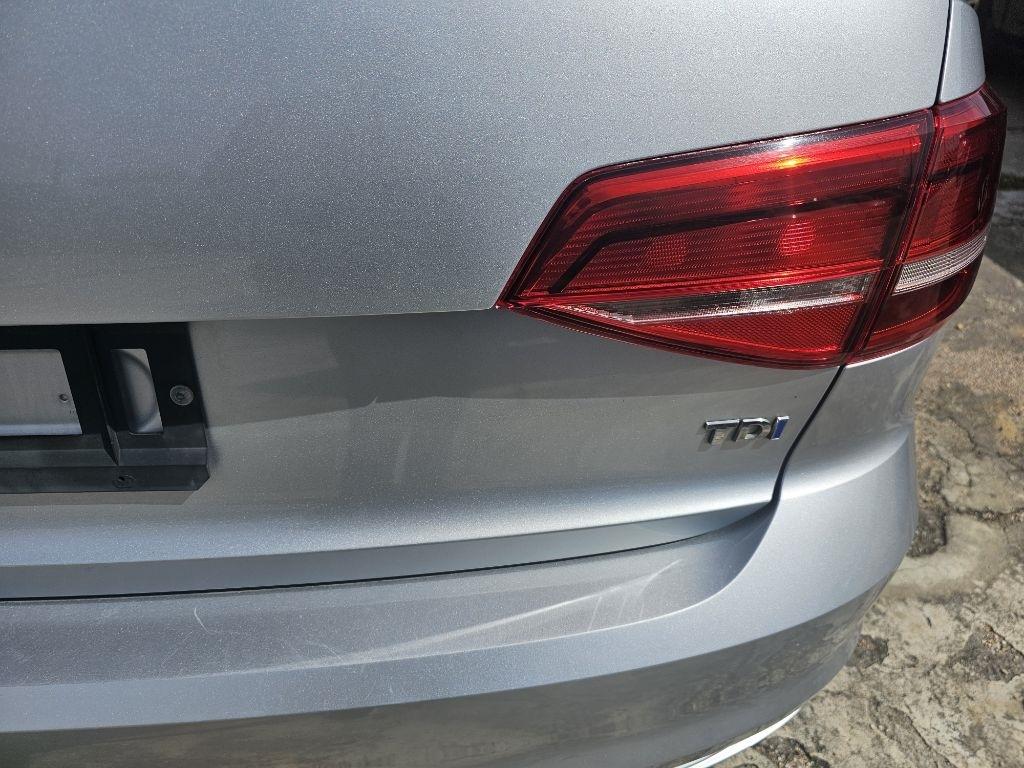 Volkswagen Jetta  2015