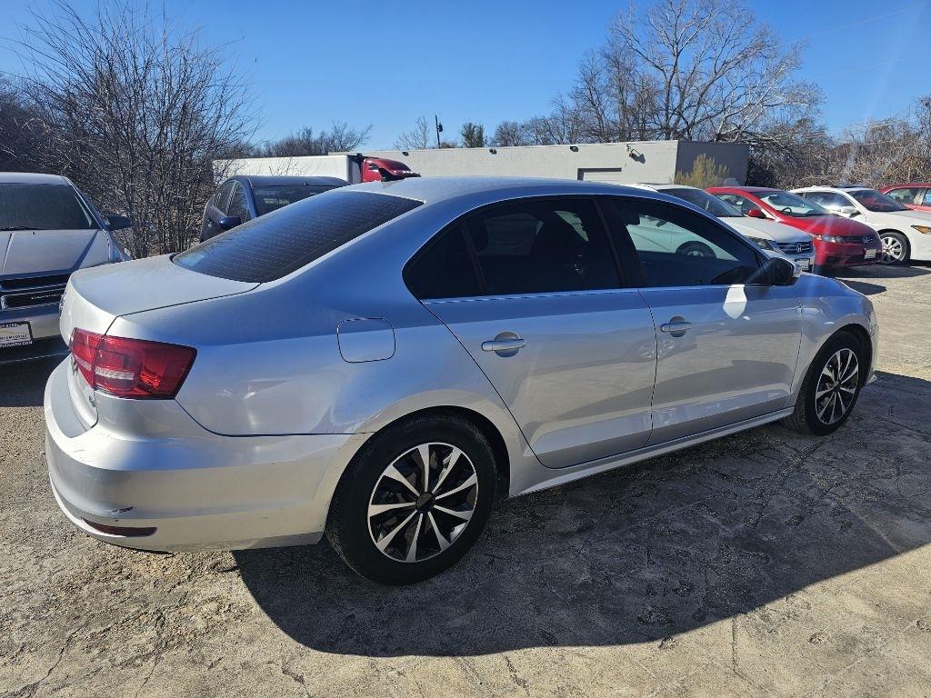 Volkswagen Jetta  2015