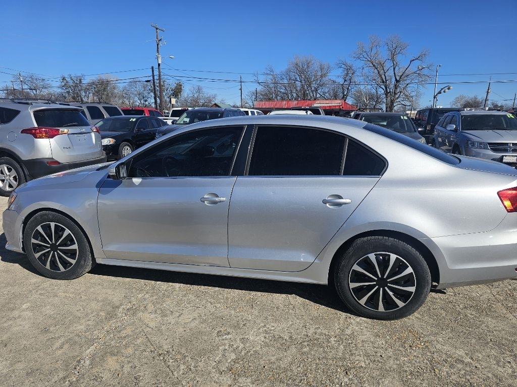 Volkswagen Jetta  2015