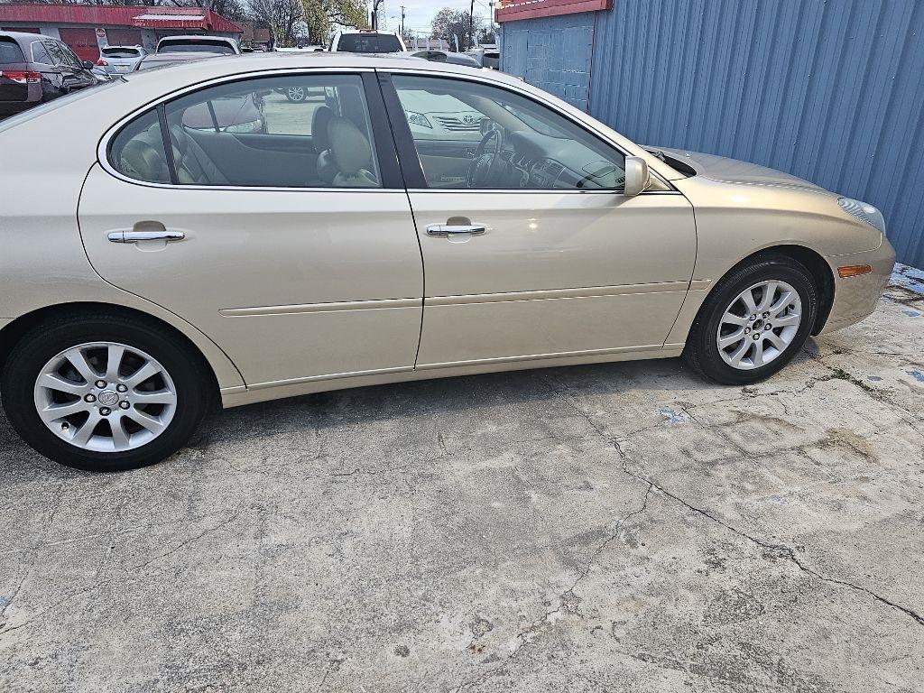 Lexus ES 330  2004