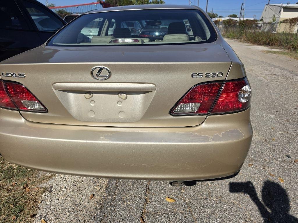 Lexus ES 330  2004