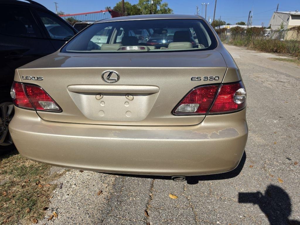 Lexus ES 330  2004