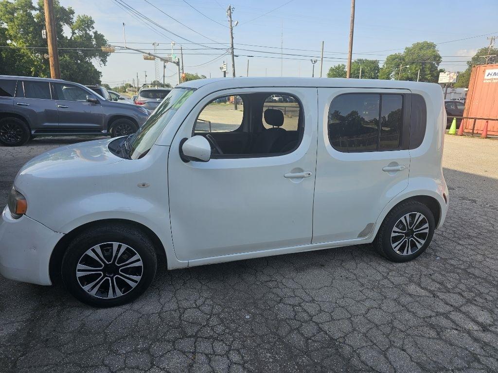 Nissan Cube  2013