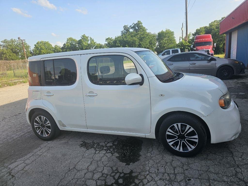 Nissan Cube  2013
