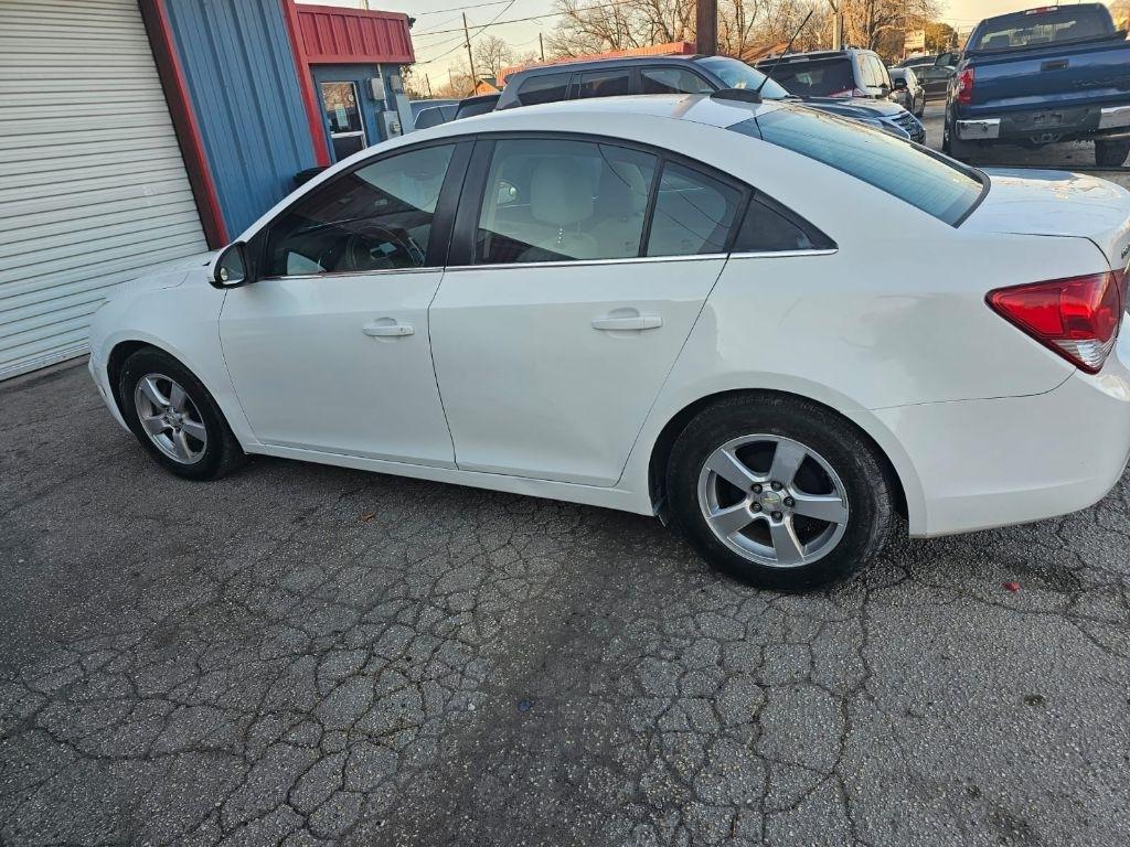 Chevrolet Cruze  2015