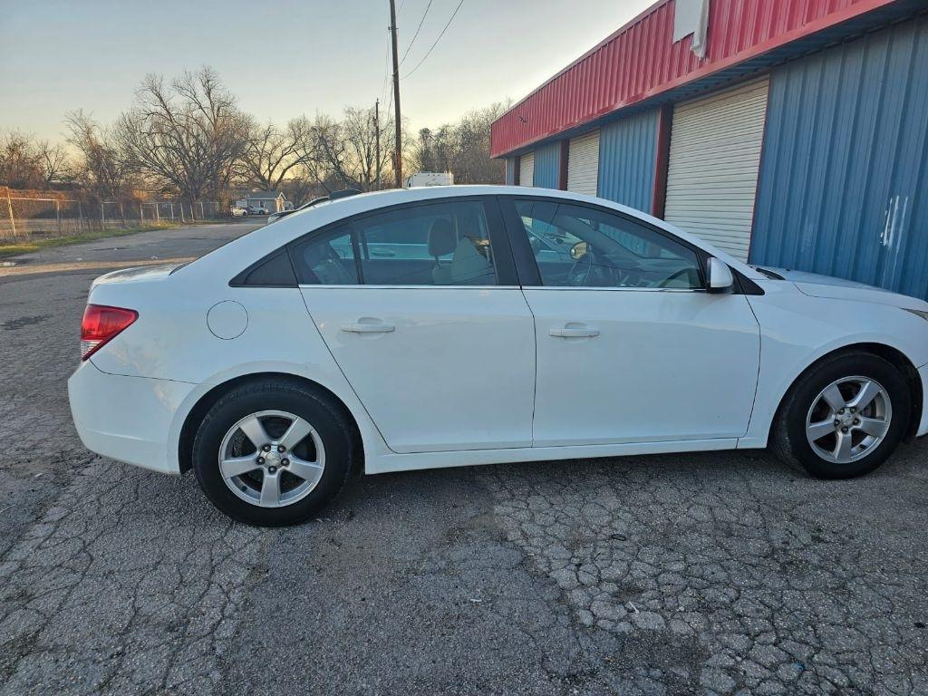 Chevrolet Cruze  2015