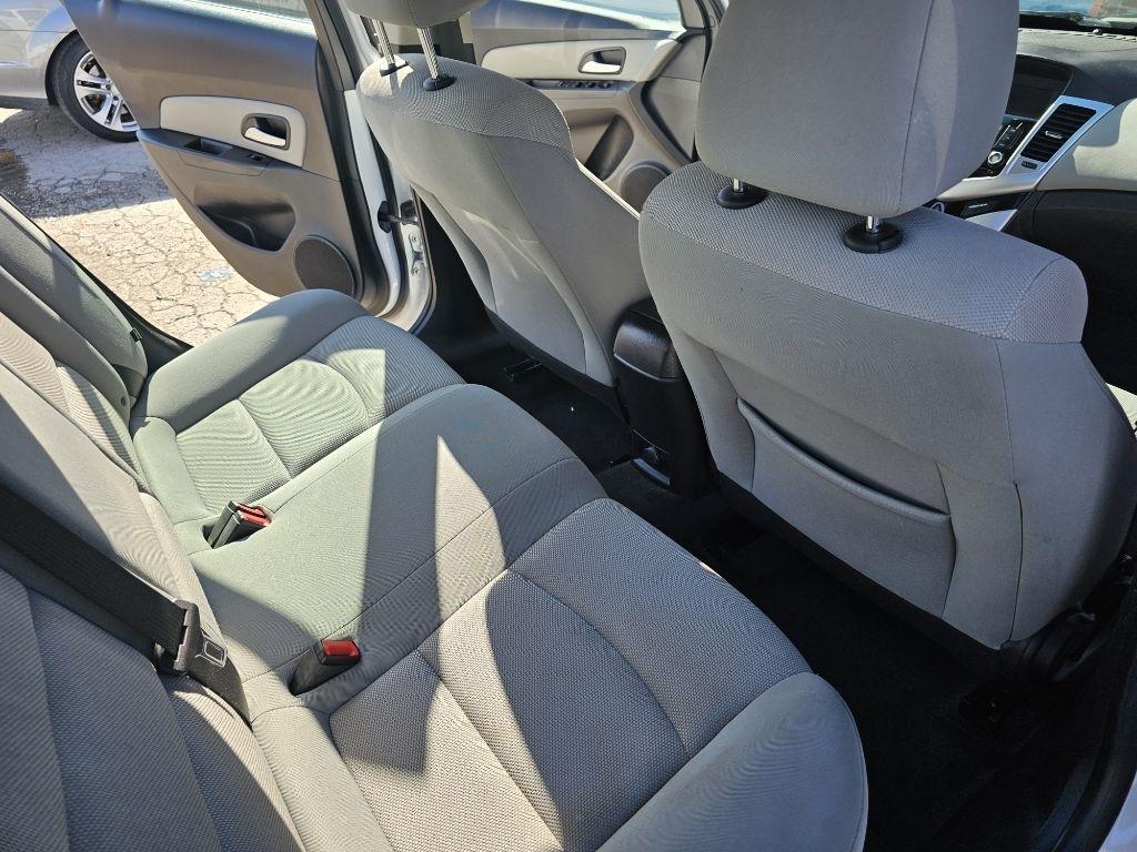 Chevrolet Cruze  2015