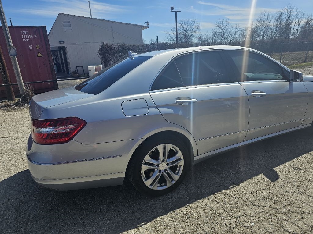 Mercedes-Benz E-Class  2011