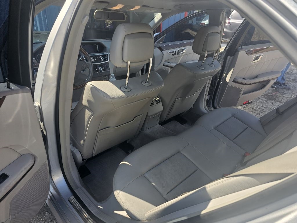 Mercedes-Benz E-Class  2011