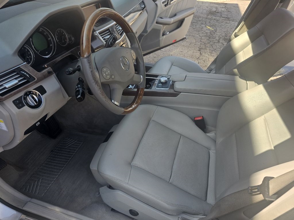 Mercedes-Benz E-Class  2011