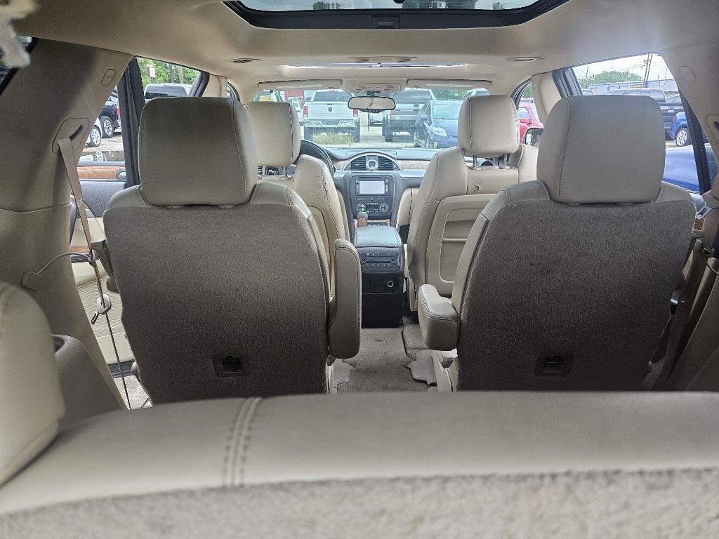 Buick Enclave  2011