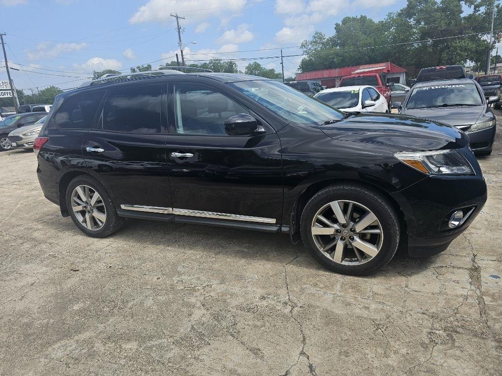 Nissan Pathfinder  2014