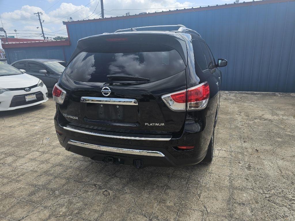 Nissan Pathfinder  2014