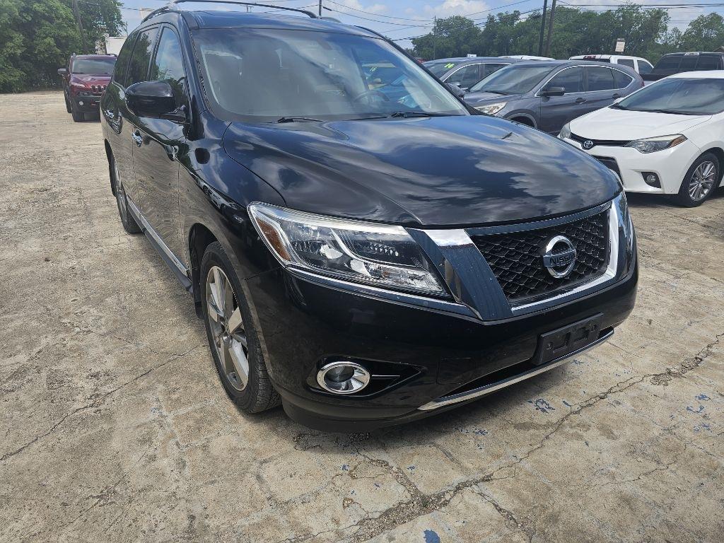 Nissan Pathfinder  2014