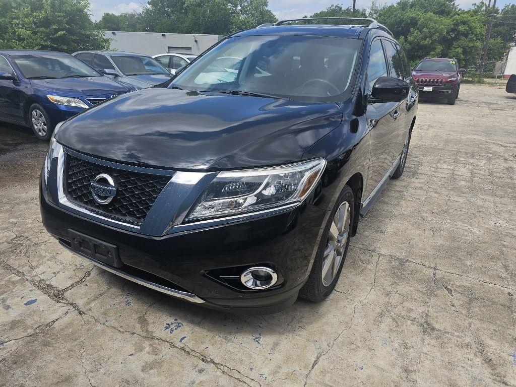Nissan Pathfinder  2014