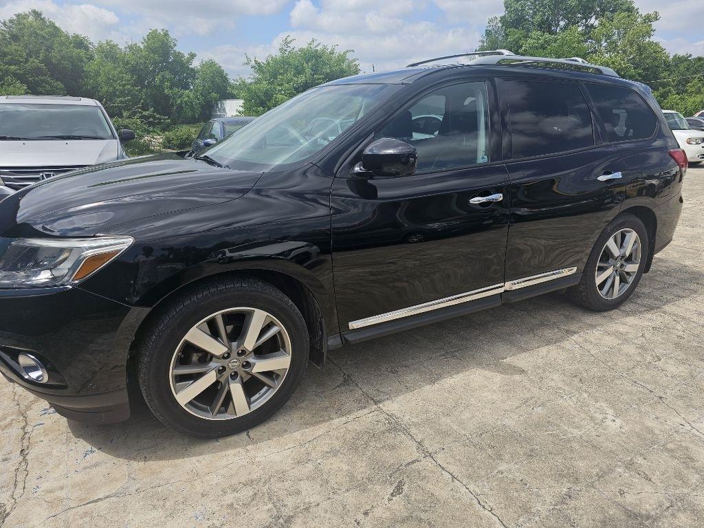 Nissan Pathfinder  2014