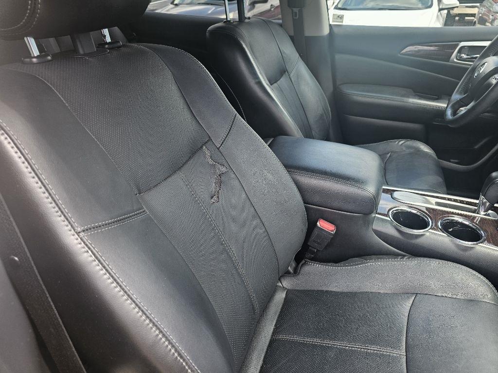 Nissan Pathfinder  2014