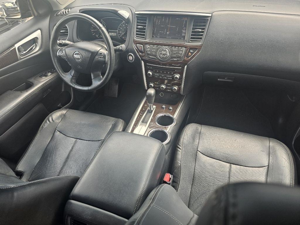 Nissan Pathfinder  2014