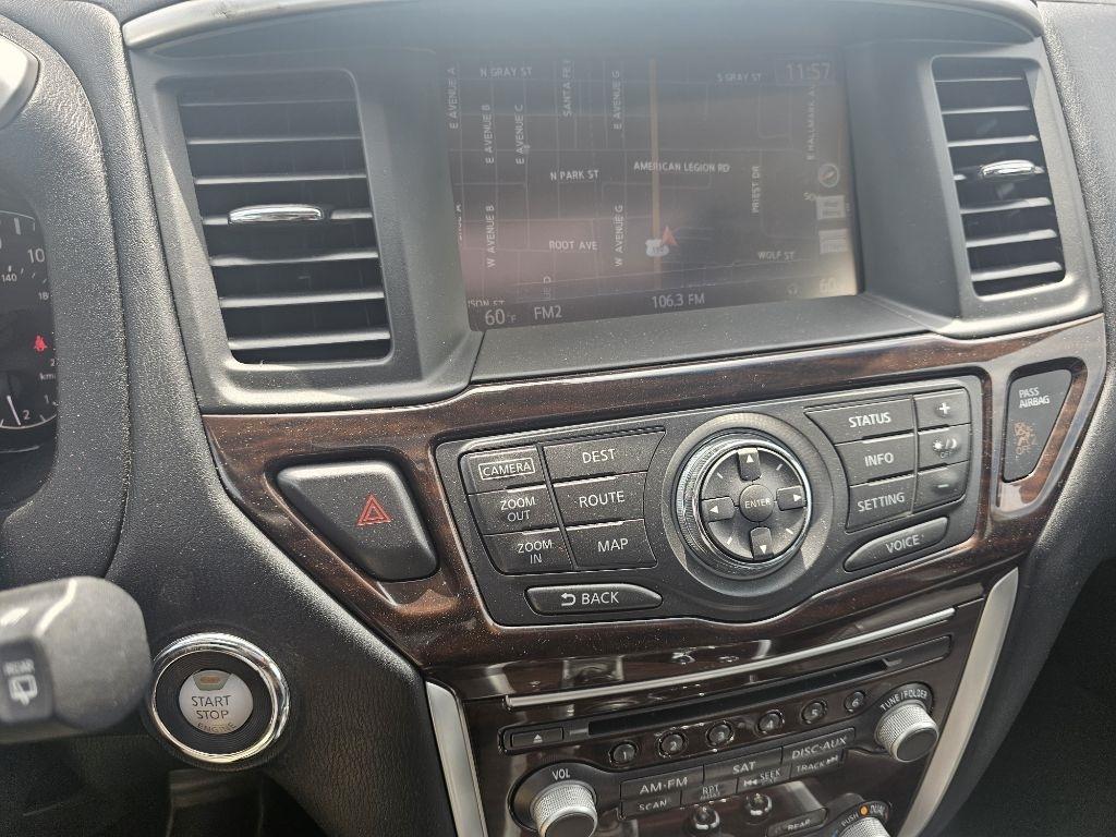 Nissan Pathfinder  2014