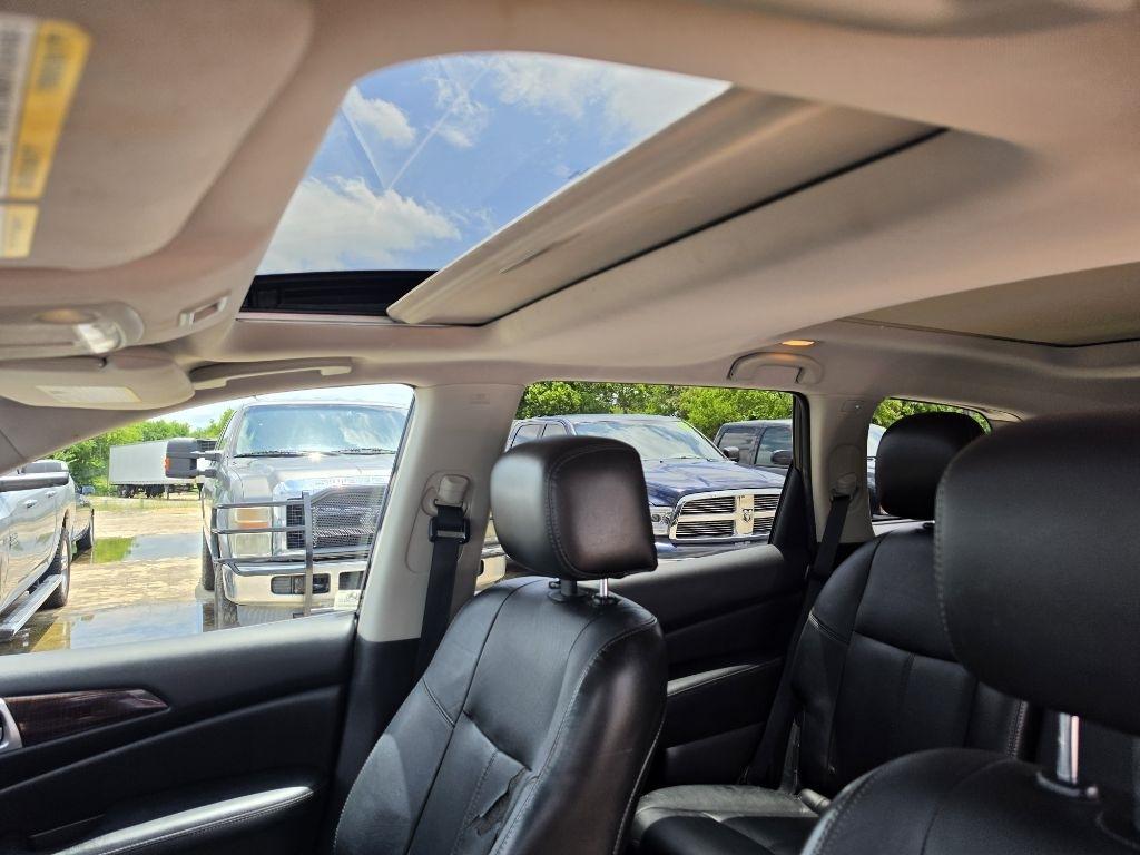 Nissan Pathfinder  2014