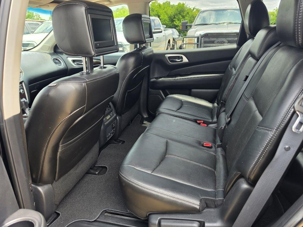 Nissan Pathfinder  2014