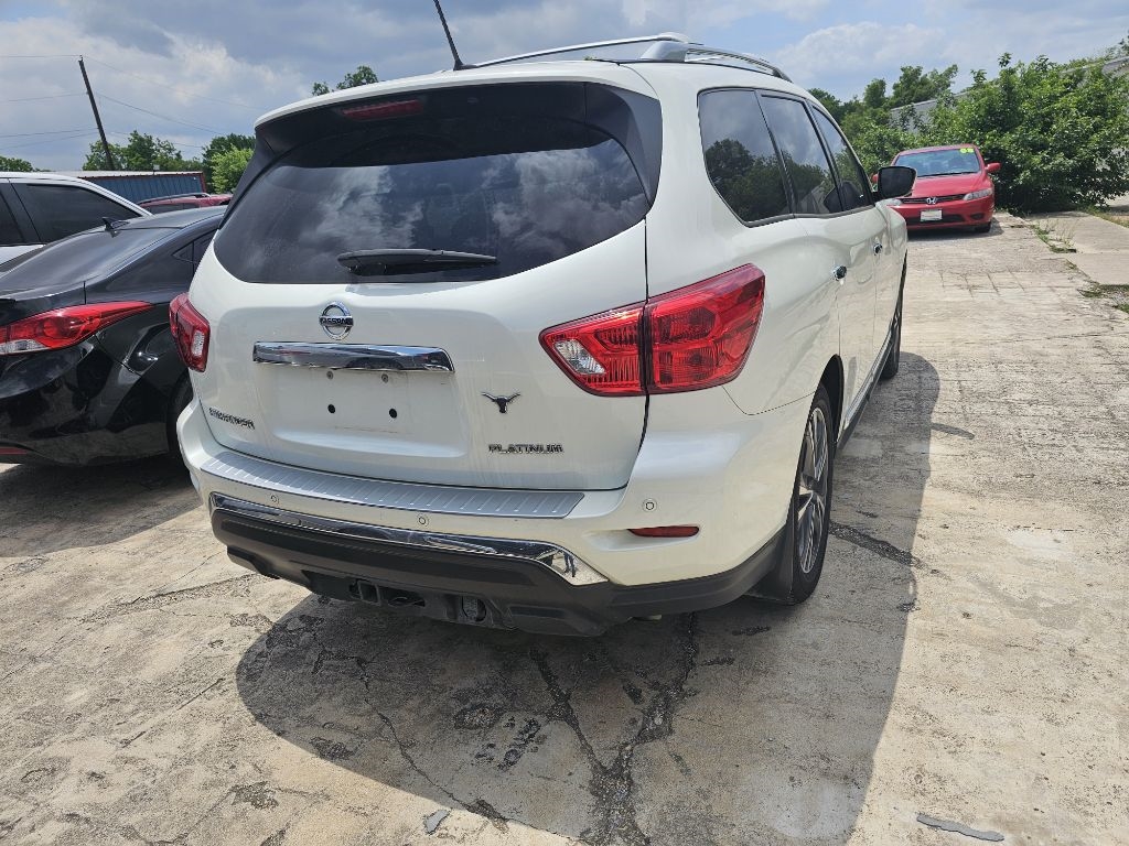 Nissan Pathfinder  2018
