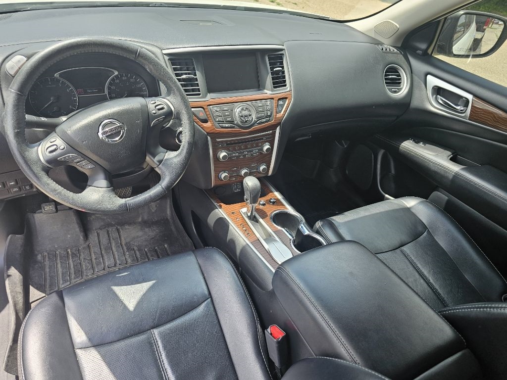 Nissan Pathfinder  2018