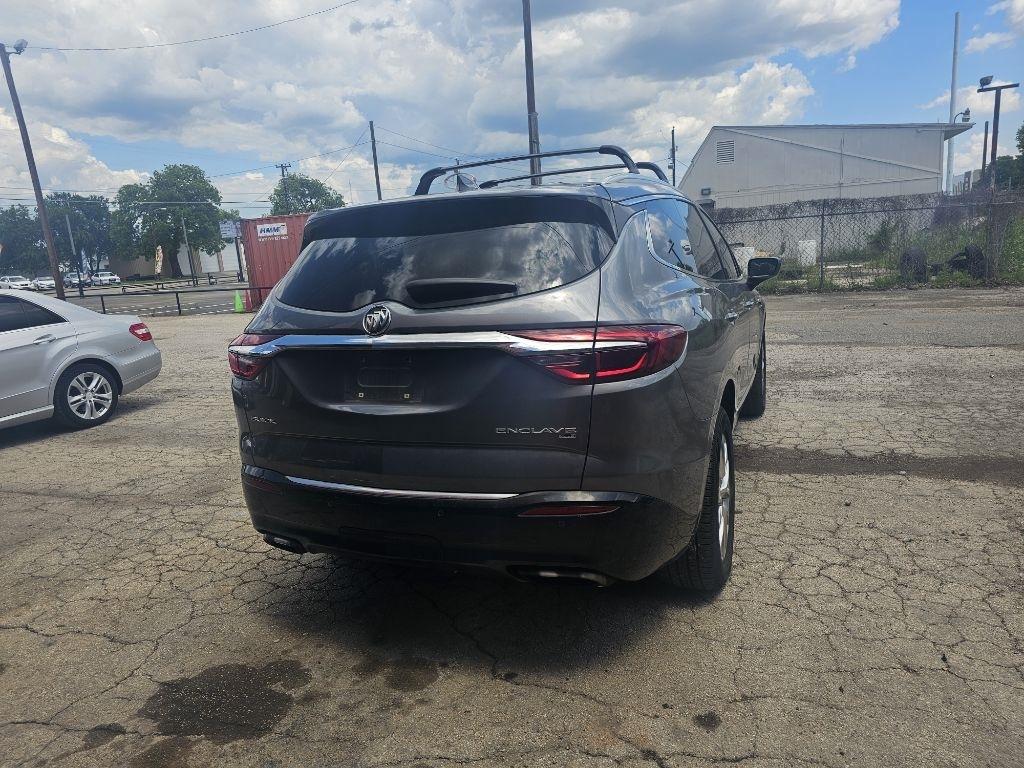 Buick Enclave  2018