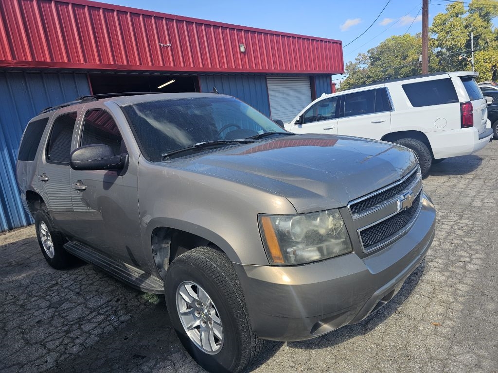 Chevrolet Tahoe  2007