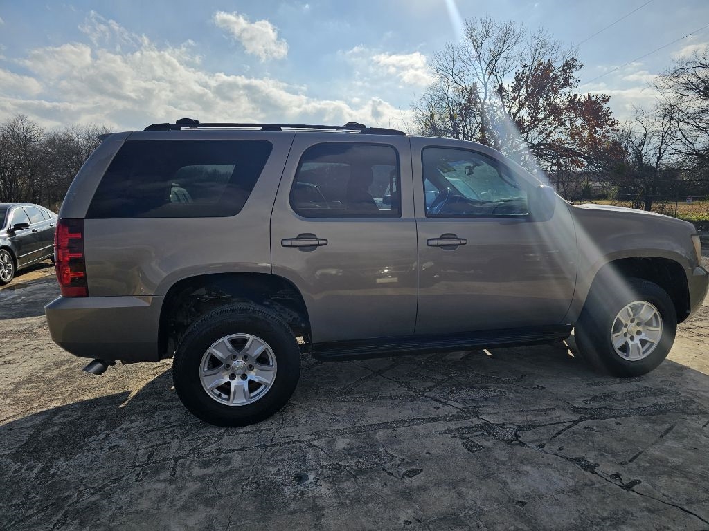 Chevrolet Tahoe  2007