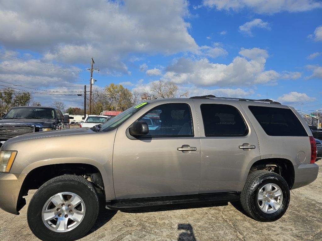 Chevrolet Tahoe  2007