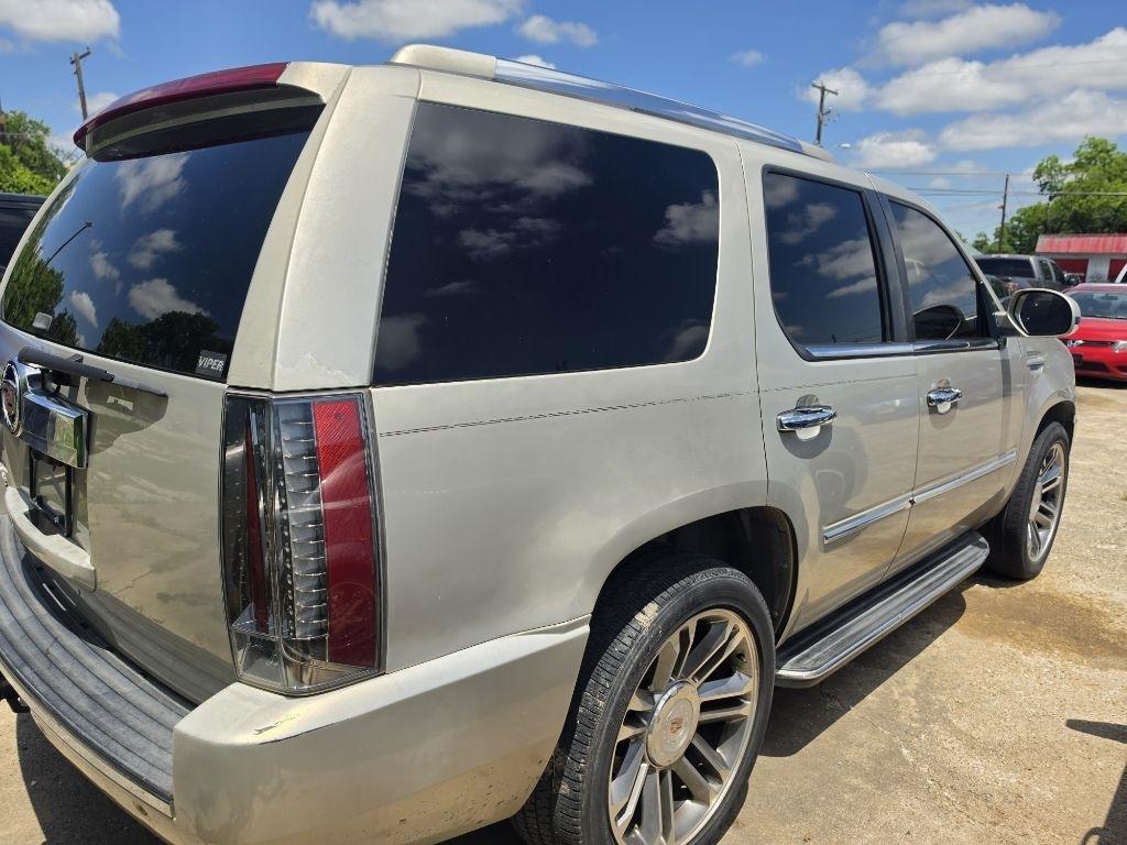 Cadillac Escalade  2007