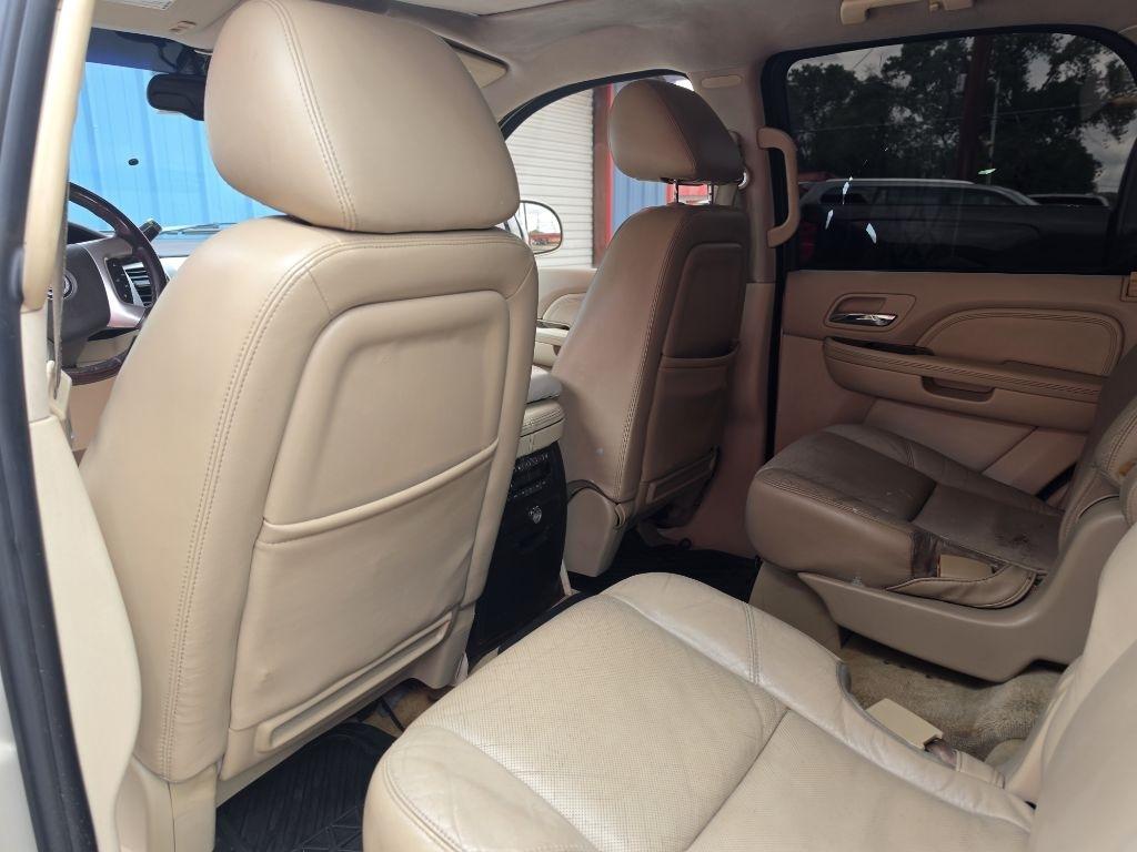 Cadillac Escalade  2007