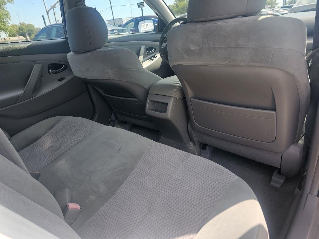 Toyota Camry  2011