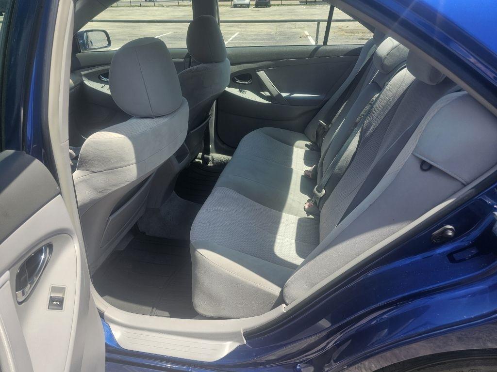 Toyota Camry  2011